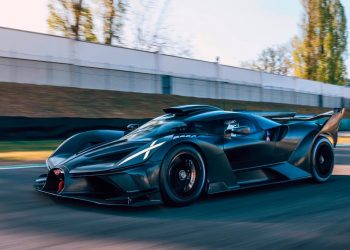 Protéger son bolide neuf : petit guide des assurances pour voiture qui sort du showroom