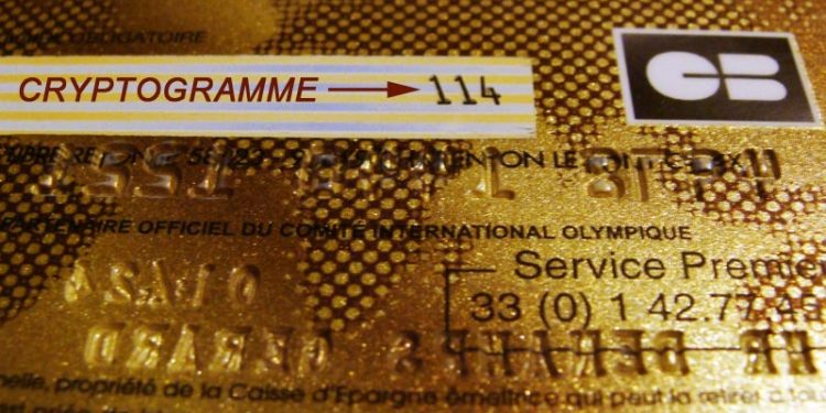 découvrez tout ce que vous devez savoir sur le cryptogramme de votre carte de crédit. apprenez son importance pour sécuriser vos transactions en ligne et comment le protéger des fraudes.
