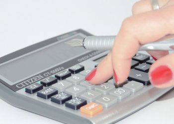 découvrez les différentes dépenses déductibles qui peuvent alléger votre fiscalité. apprenez à maximiser vos déductions fiscales et à mieux gérer votre budget grâce à nos conseils pratiques et astuces.