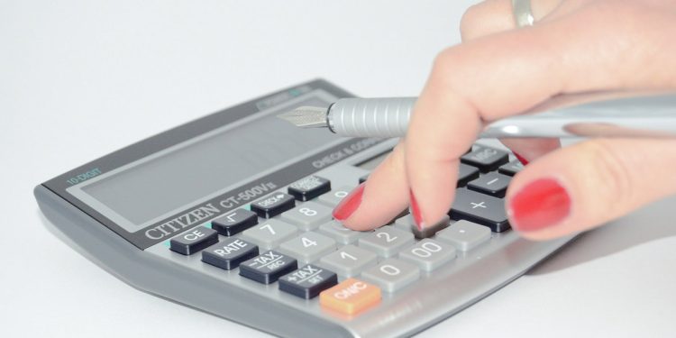 découvrez les différentes dépenses déductibles qui peuvent alléger votre fiscalité. apprenez à maximiser vos déductions fiscales et à mieux gérer votre budget grâce à nos conseils pratiques et astuces.