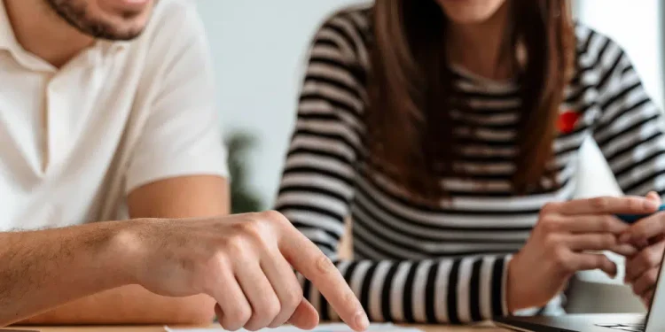 découvrez comment éviter jusqu'à 750 € de frais sur votre crédit à la consommation grâce à nos conseils pratiques et astuces financières. économisez intelligemment sur vos emprunts !