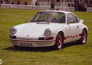 découvrez comment prêter votre voiture à un ami en toute légalité, sans risquer d'amende. conseils et démarches pour un prêt de véhicule simple et sécurisé.