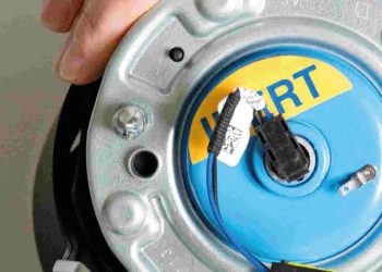 spécialistes en réparation d'airbags takata : diagnostique, remplacement sécurisé et service rapide pour la sécurité de votre véhicule. prenez rendez-vous dès aujourd'hui !