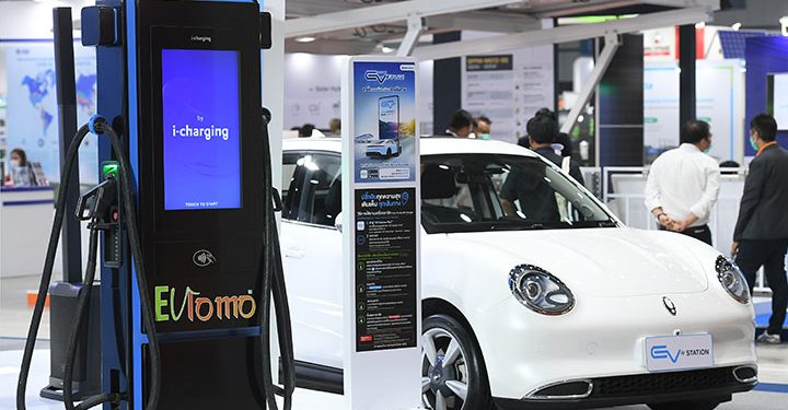 découvrez l'économie de l'industrie automobile en thaïlande : analyse de sa croissance, de son importance dans l'économie nationale et de ses perspectives d'avenir pour les investisseurs et constructeurs automobiles.