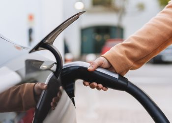 découvrez comment le leasing social favorise un succès durable grâce aux voitures électriques, alliant accessibilité et respect de l'environnement.
